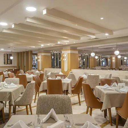 Star Semesteranläggning (resort) 5*