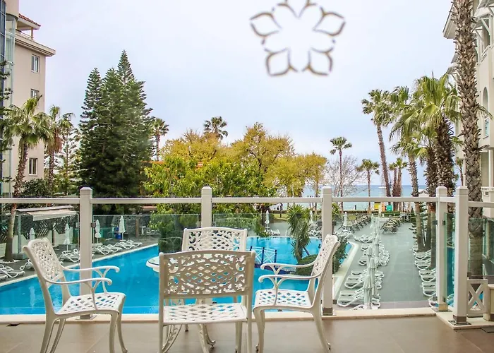 Resort Star - Ultra Side